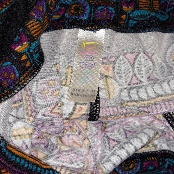 Lularoe legging shape print One size - Picture 3 of 3